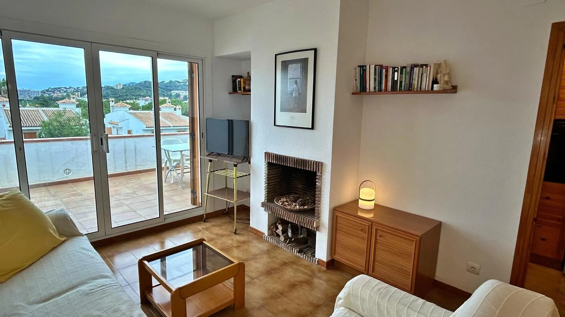 Apartamento Familiar En ساغارو 0*,
